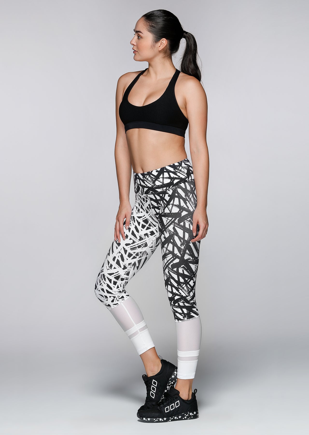 Lorna Jane Winner Sports Bra - Black